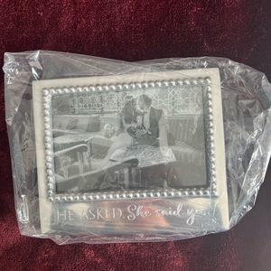 Brand New Mariposa Engagement Frame